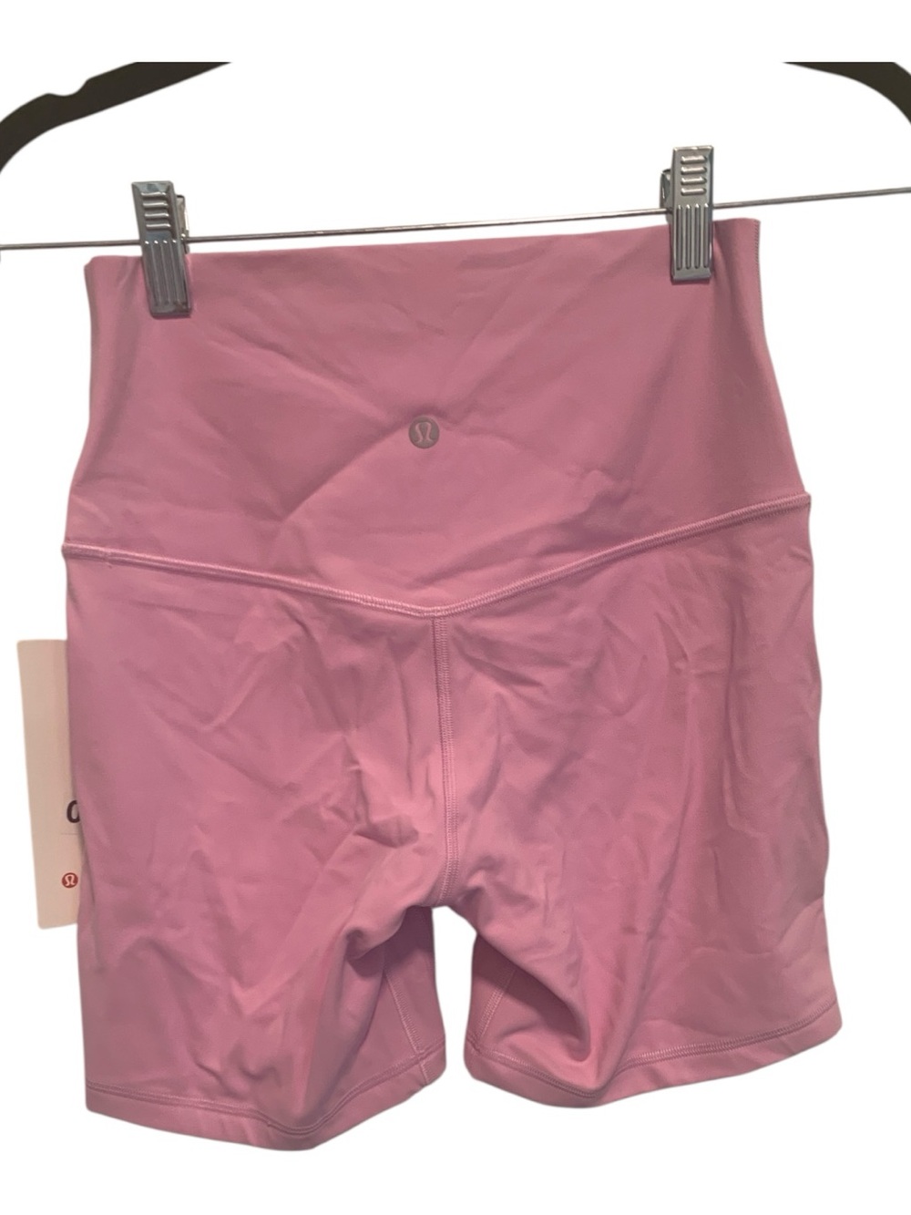 35. NWT Lululemon align HR shorts 6” VITAPINK Size 6 - Picture 3 of 5
